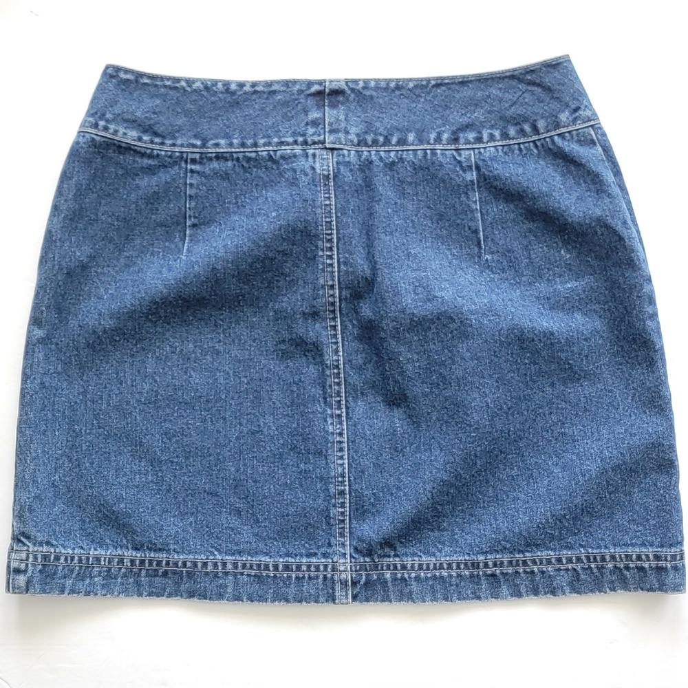 Three Bundle. Jean Shorts and Denim Mini Skirts. - Picture 5 of 6